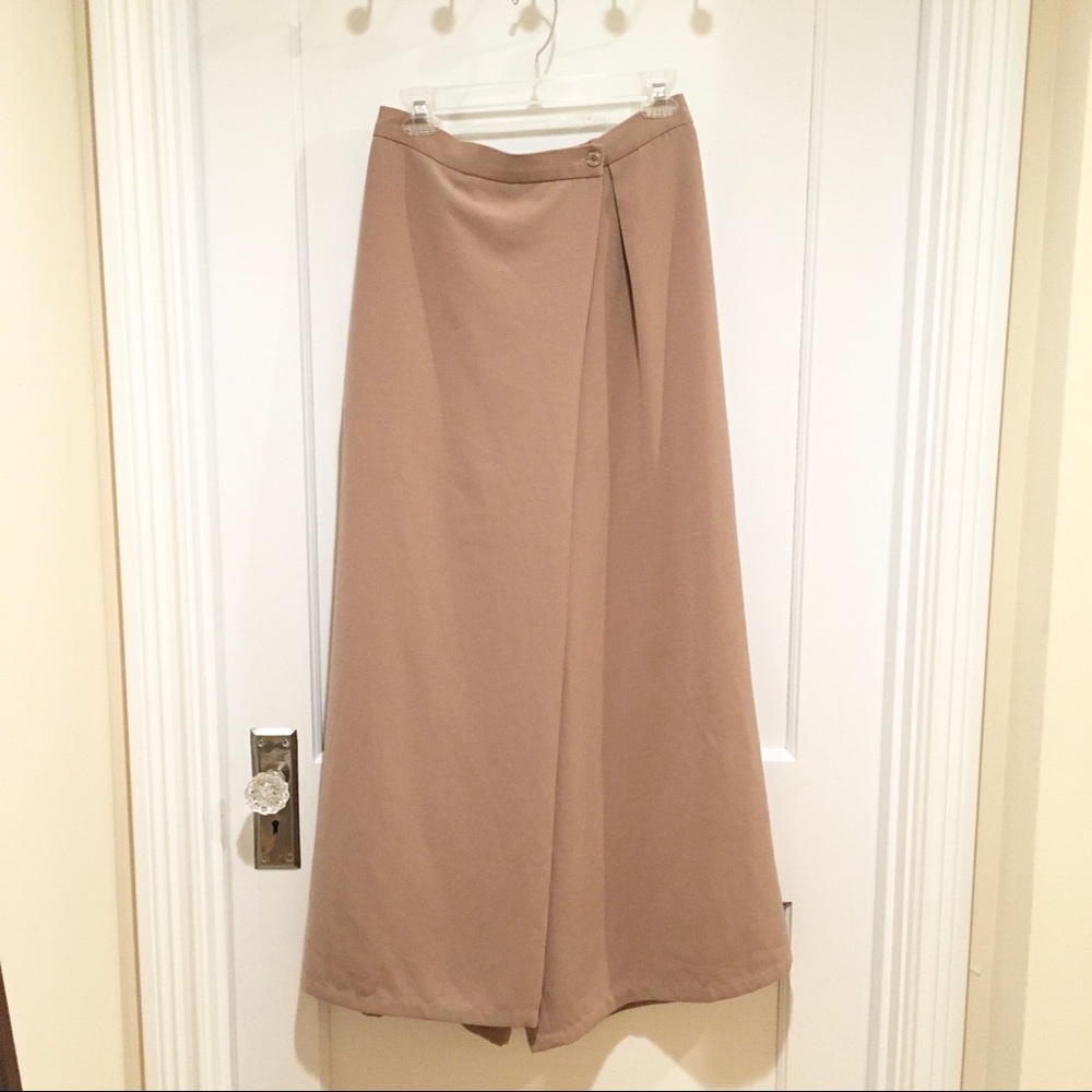 ⭐️ Zina Super Wide Leg Tan Pants Small Minimalist